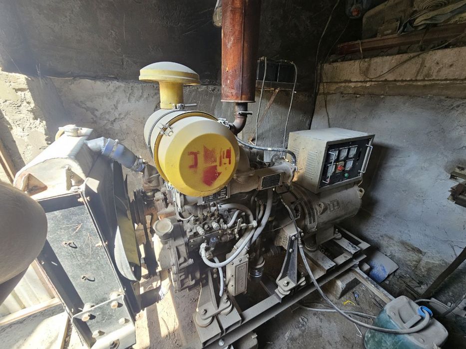 Generator  sotiladi