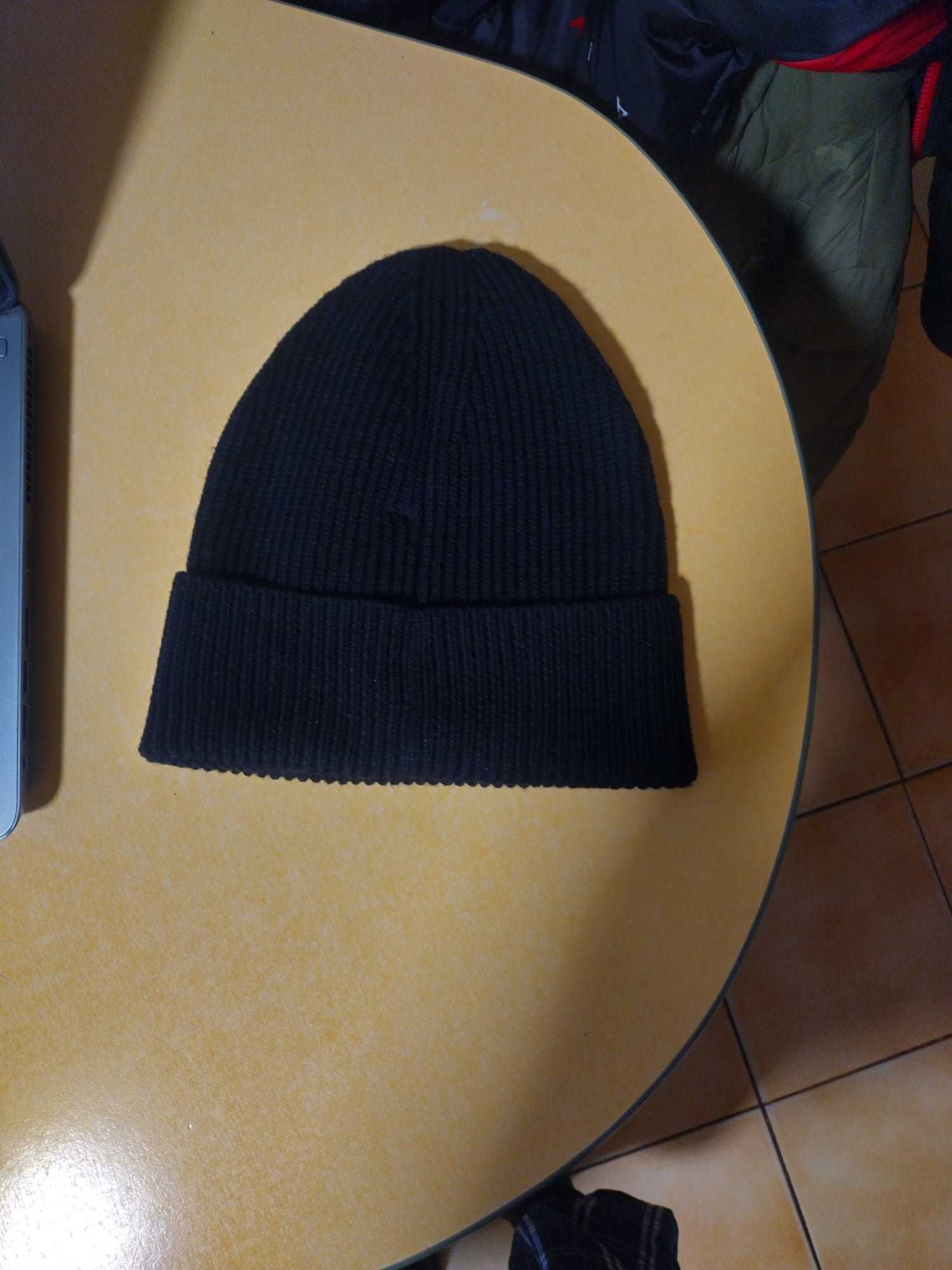 Caciula Y-3 Beanie Negru