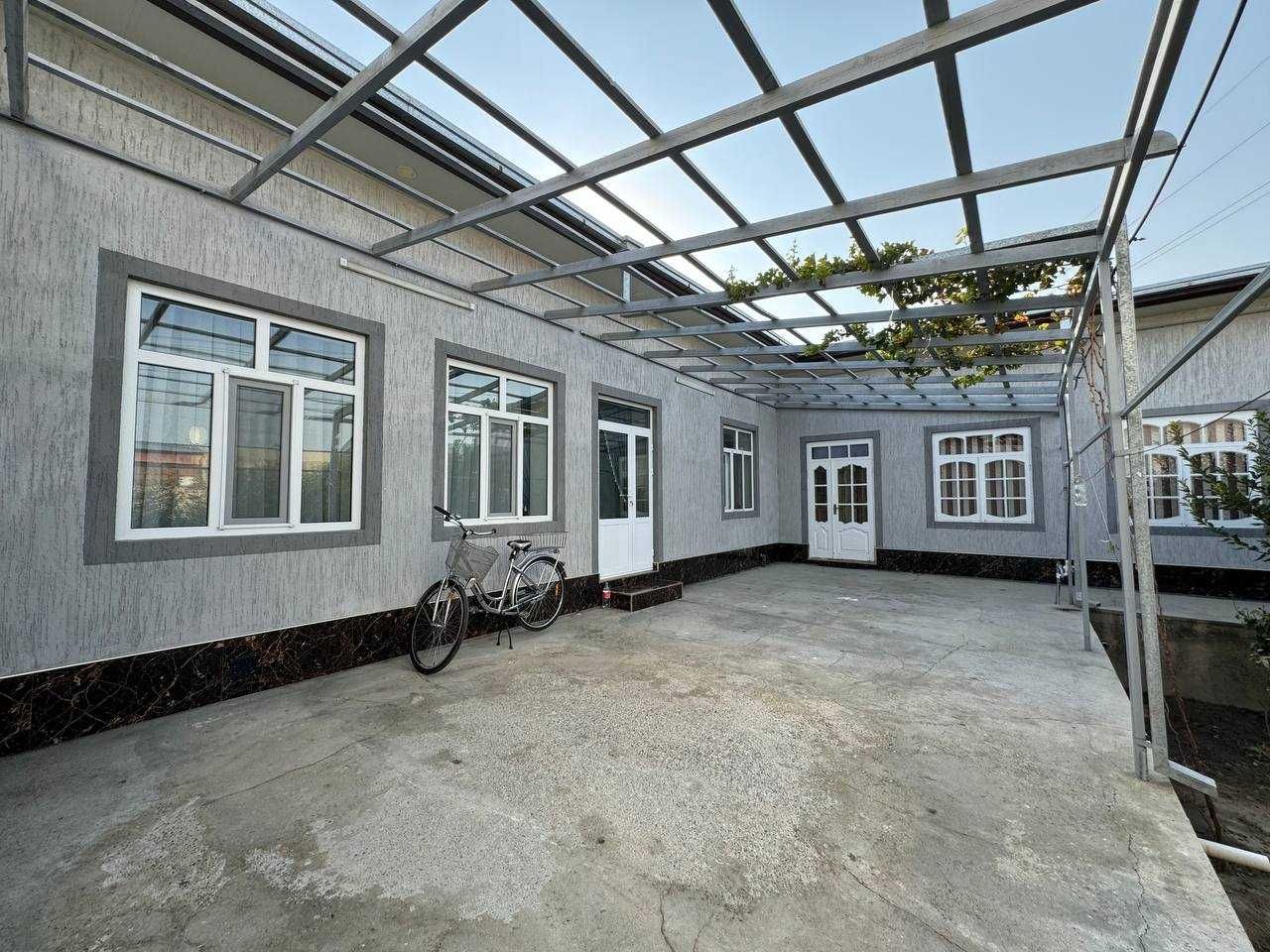 5 so’tiqli tayyor hovli sotiladi.