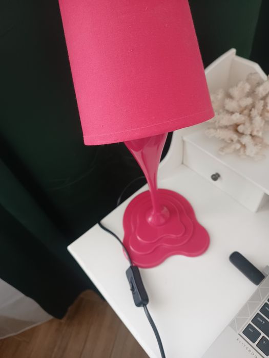 Lampa birou cu design deosebit