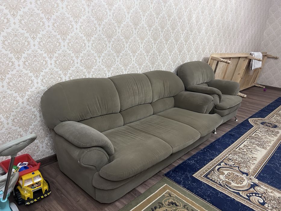 Диван с 2 креслами