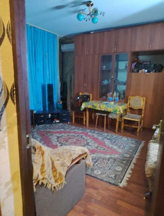 Продам ТТЗ-2 Базар 2 ком 60квадрат №Г65