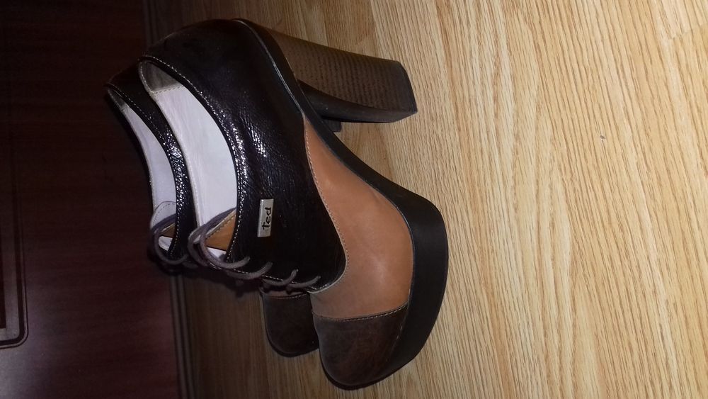 Pantofi piele cu toc lat