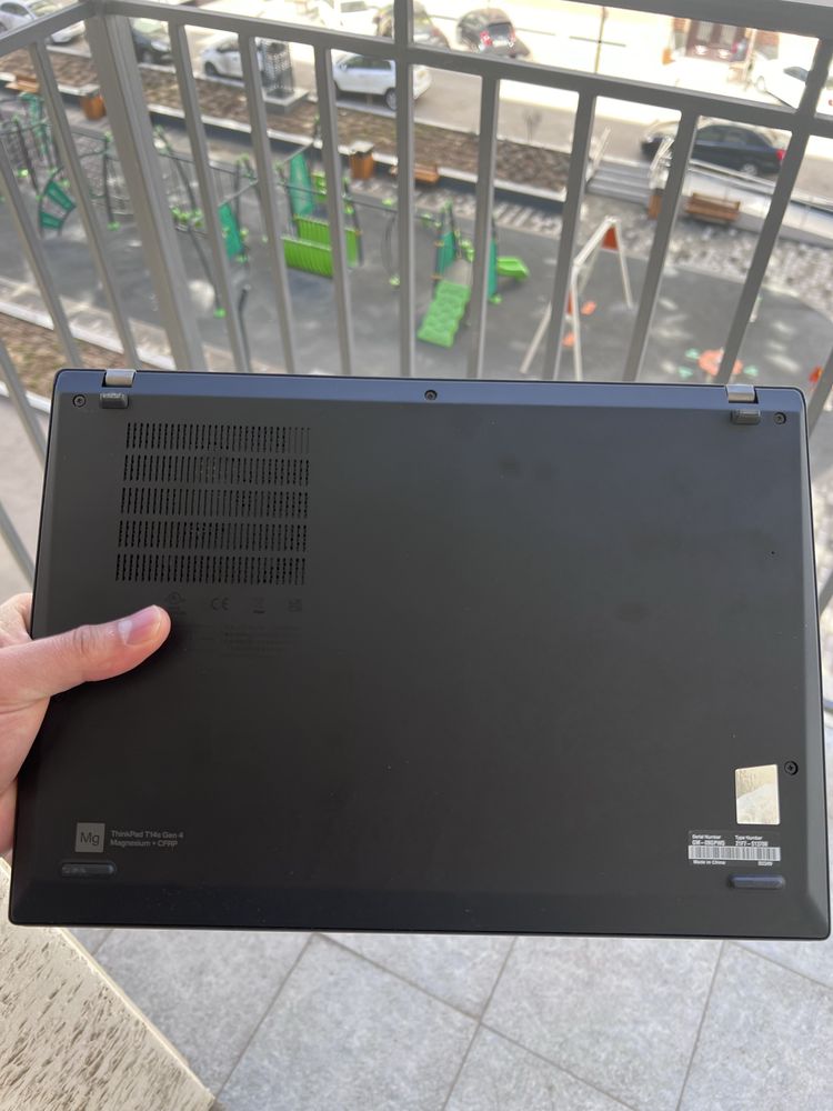 Продаю Thinkpad T14s Gen-4 в идеальном состояние