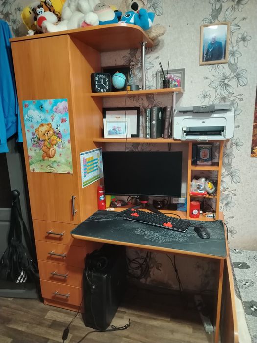 Шифонер, стол компьютерный