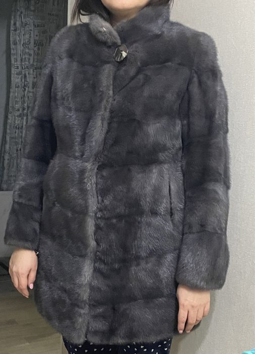Продам норковую шубу