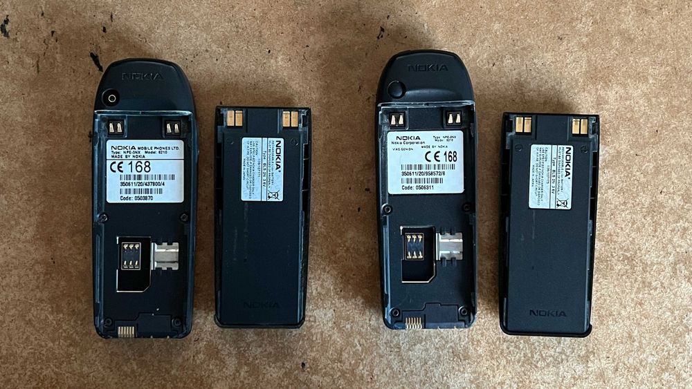 Nokia 6210 - telefon mobil