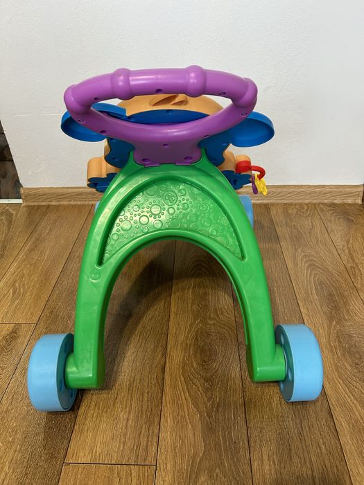 Детска проходилка Уокър fisher price