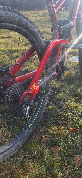 Vand bicicleta downhill Scott gambler 730