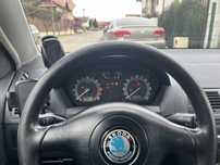 Vând Skoda Fabia 1600 €