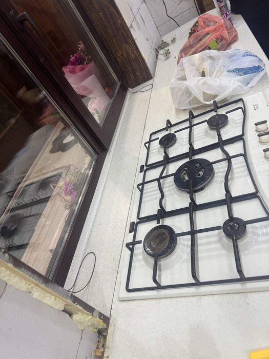 Газопая поверхность , газ плита встраеваемая