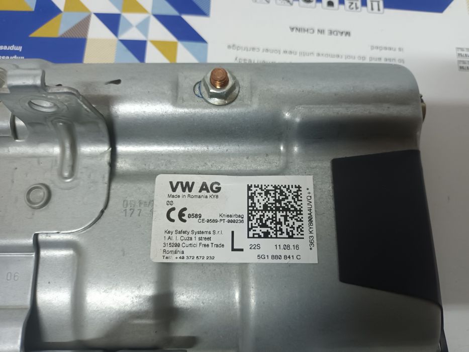 Airbag pasager skoda octavia 3 8V0880204G