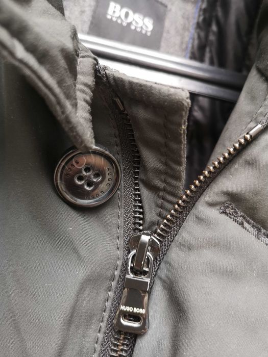 ''HUGO BOSS ''оригинално мъжко яке.шуба ХЛ размер