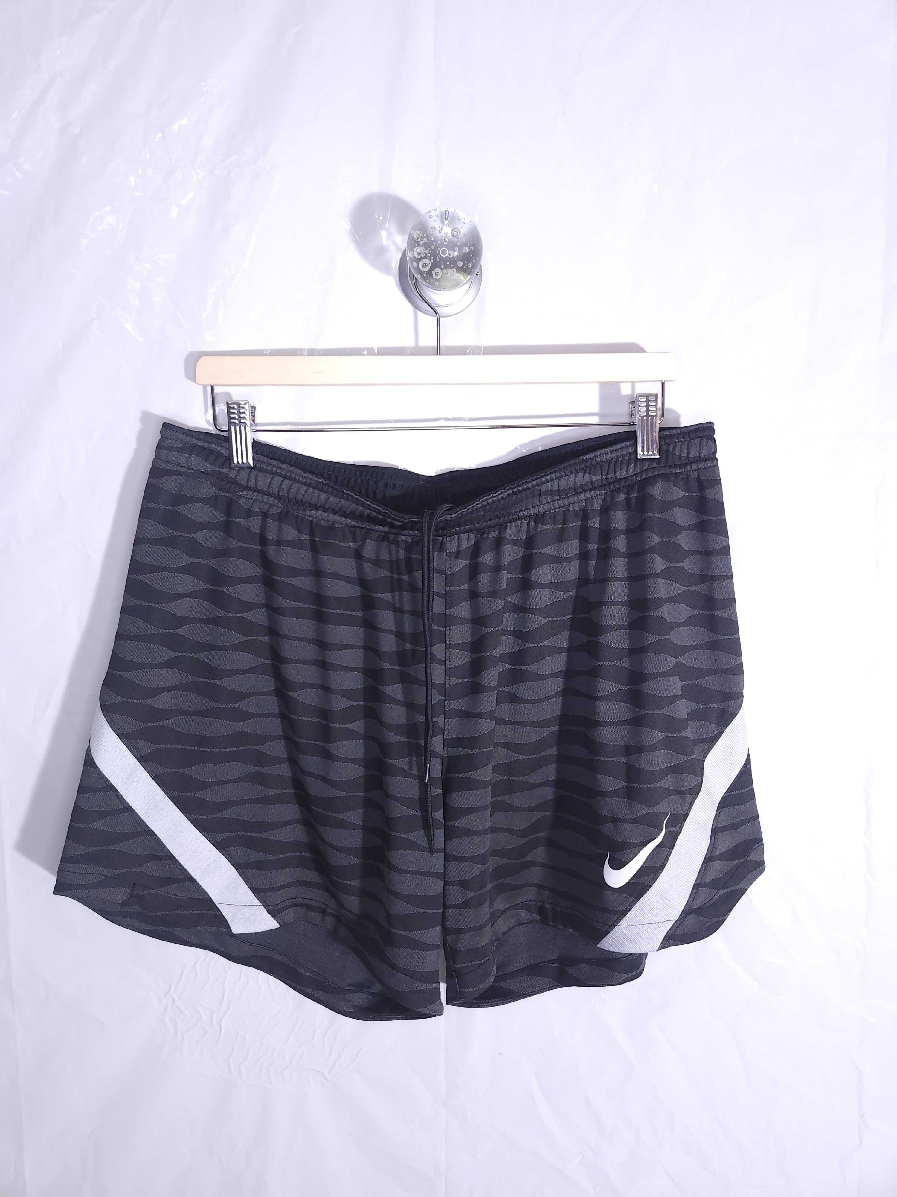 Adidas Къси/Шорти Дамски/XL