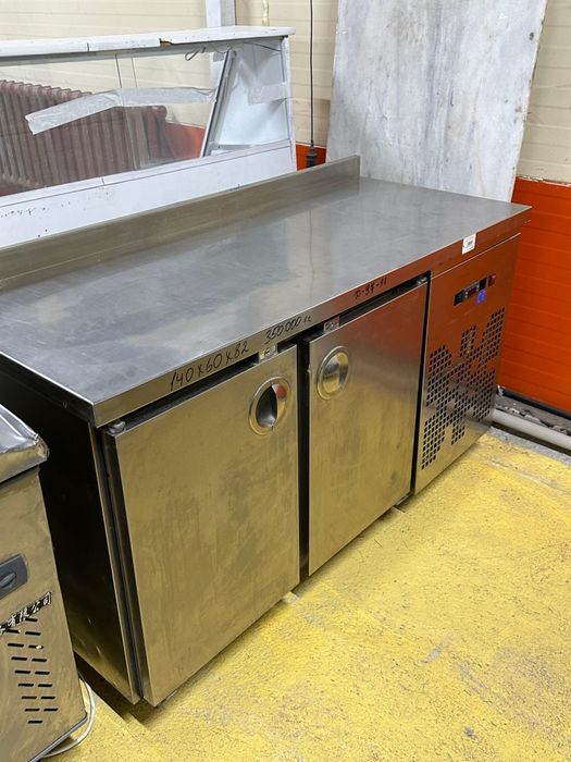 Стол холодильник.холодильный стол оборудование