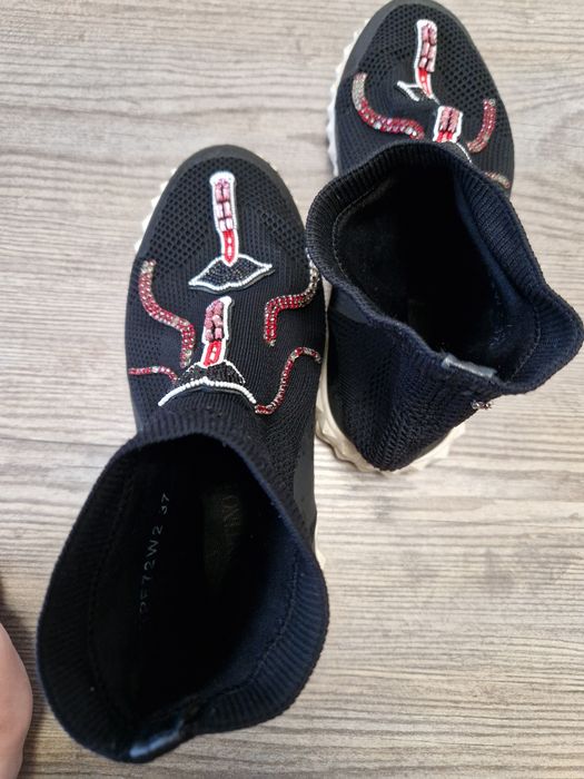 Adidasi Valentino Garvani