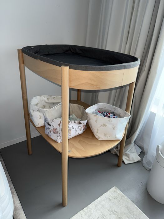 Masa STOKKE pentru infasat schimbat