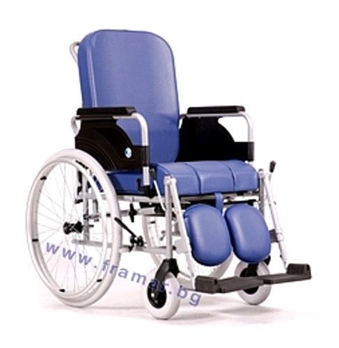 Тоалетна инвалидна количка VERMEIREN 9300