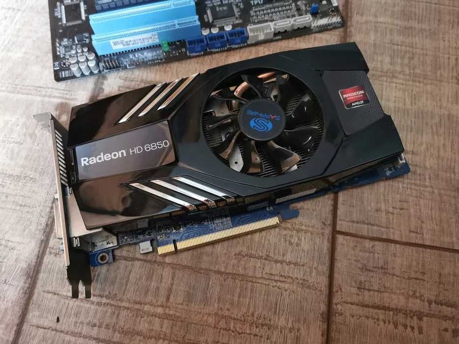 Placa Video Placa Video AMD Radeon 6850