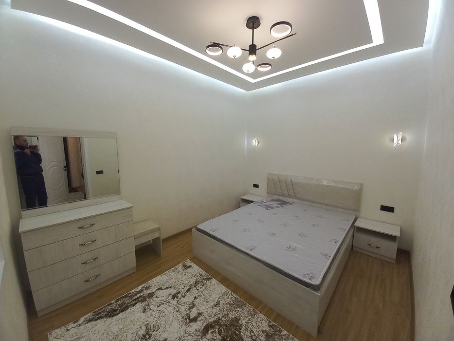 Новастройка 2 хона 2 этаж Азиз бозор олдида жойлашган.Агентство