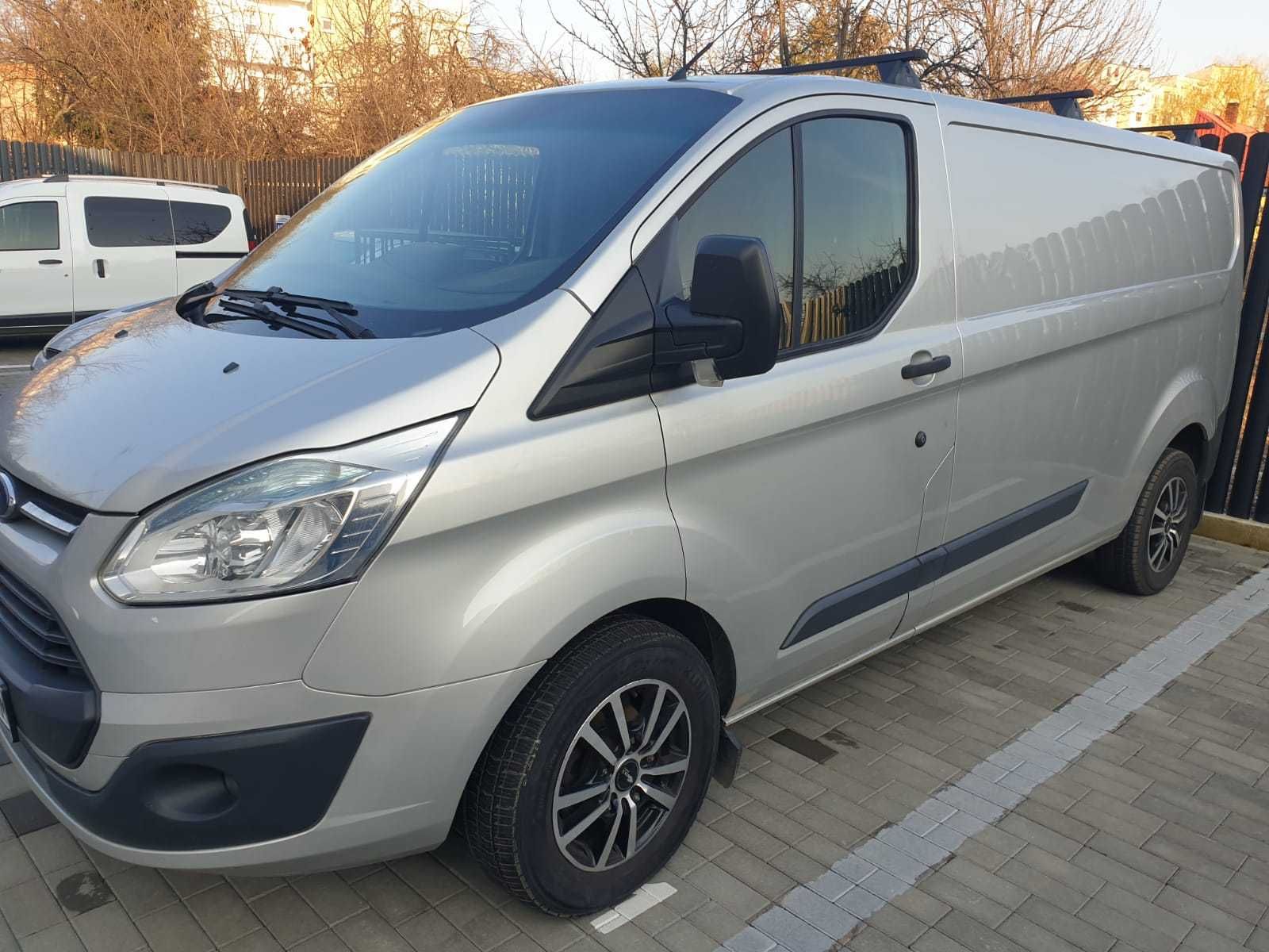 Vând autoutilitară N1 FURGON Ford Transit CUSTOM