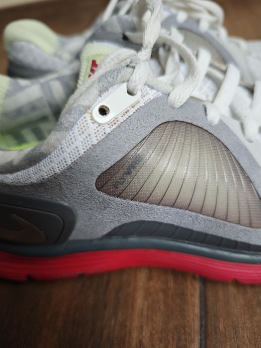 Маратонки Nike lunar eclipse flywire 38