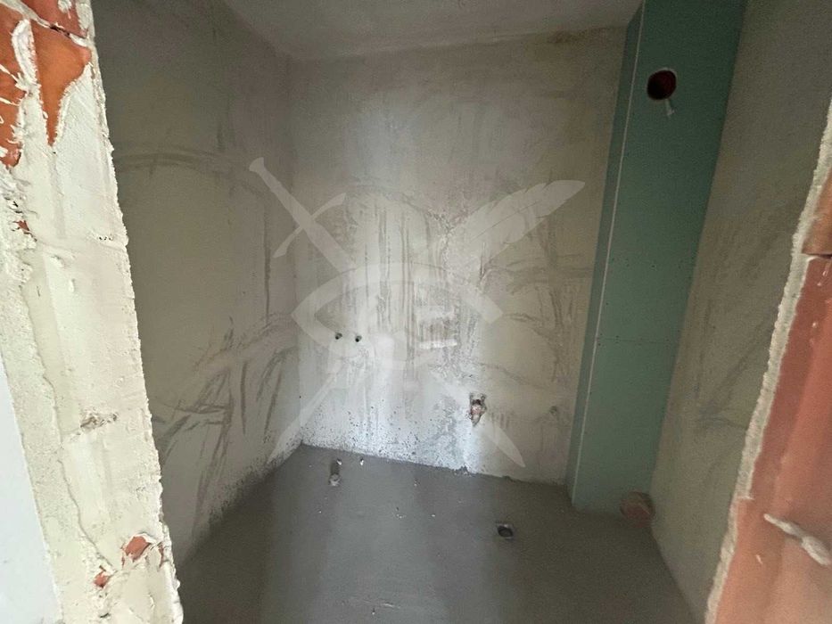 Дава се под наем Двустаен апартамент в Пловдив, Център - 93 кв.м за 155000 € - Снимка #8