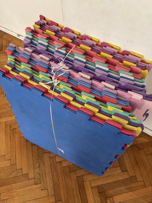 Mobilier birou + decoratiuni - birouri, banci, scaune