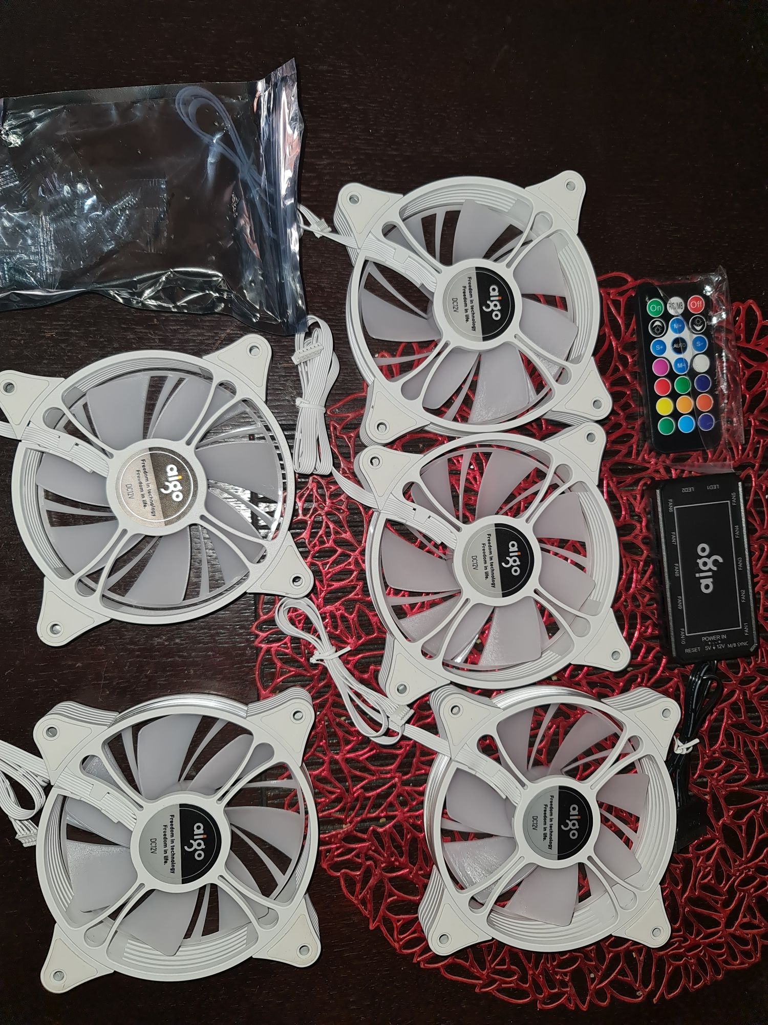 Ventilatoare aigo 5 rgb