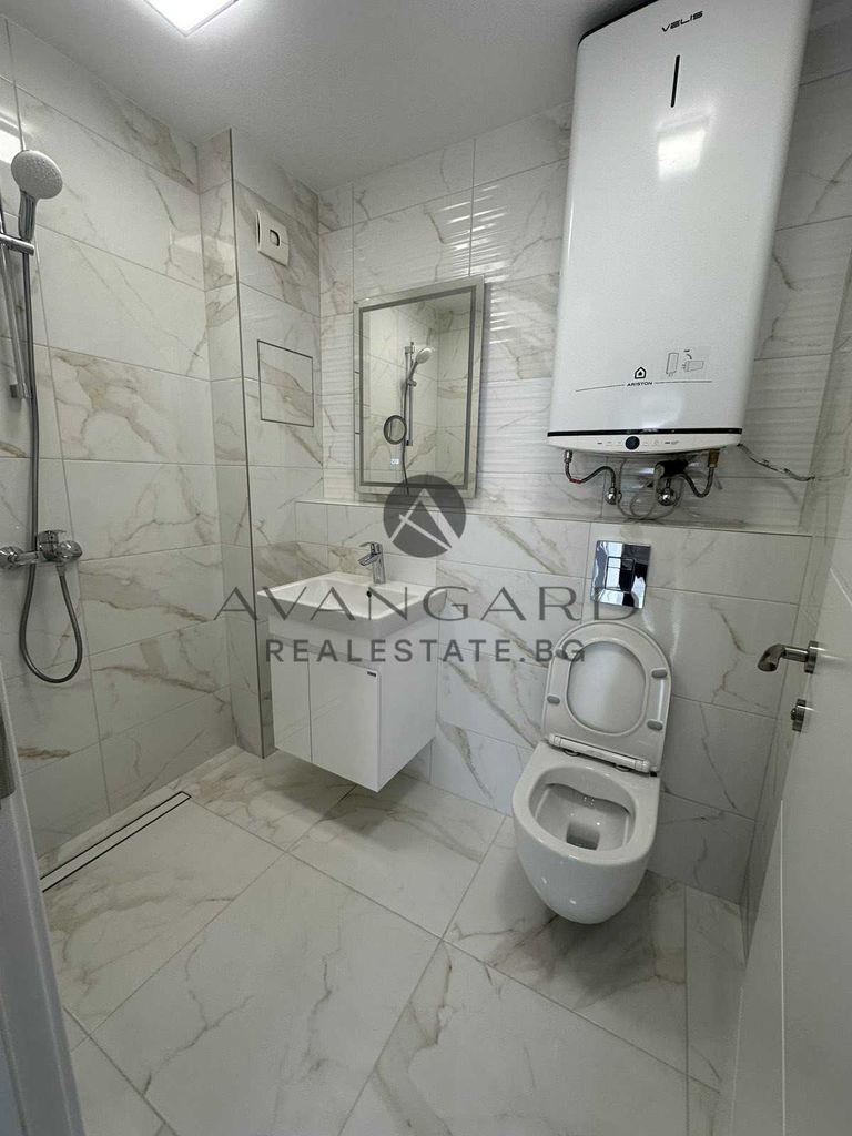Продава се Двустаен апартамент в Пловдив, Кючук Париж - 72 кв.м за 1917 €/кв.м - Снимка #11