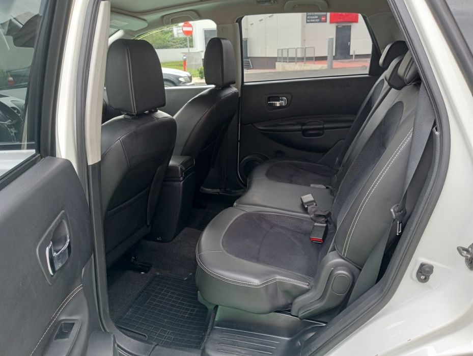 Nissan Qashqai+2