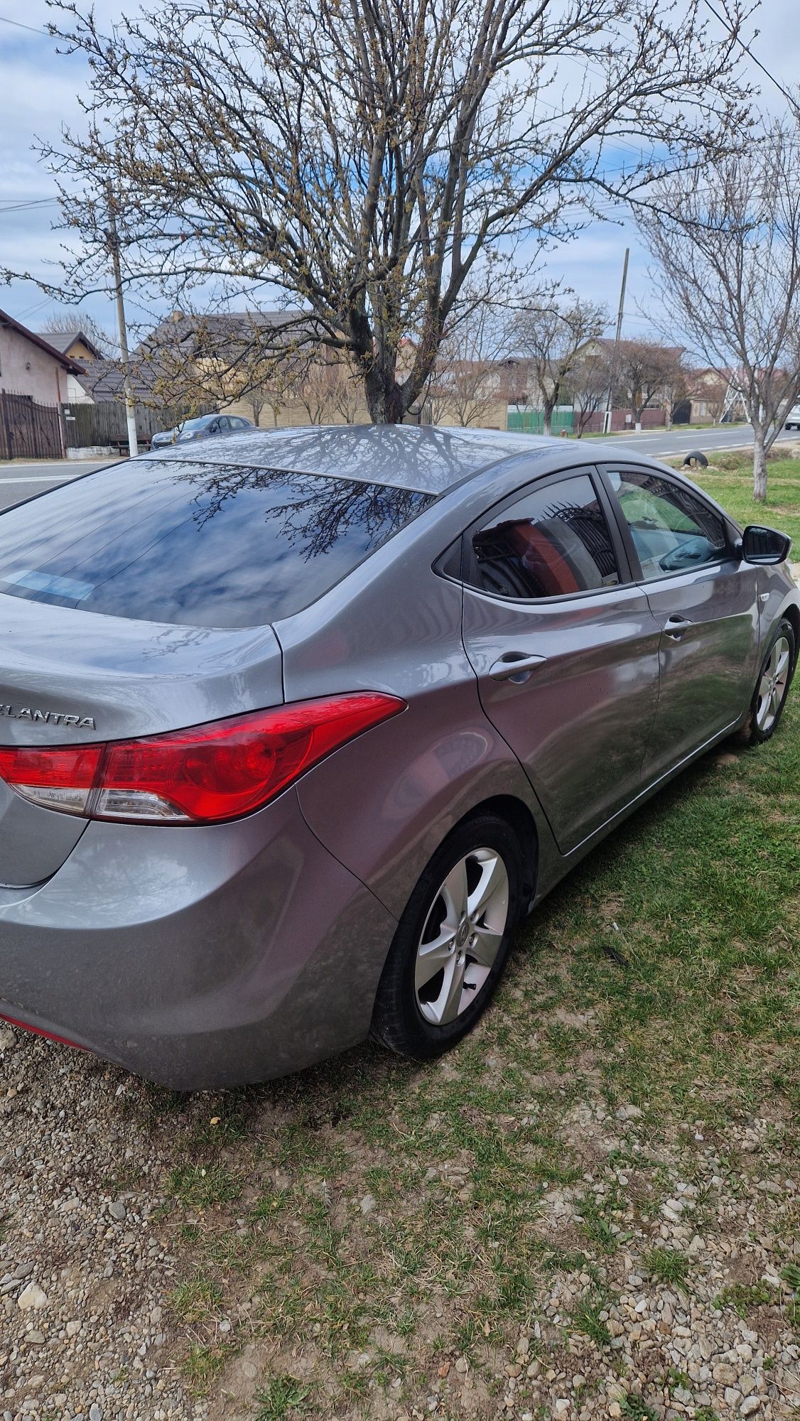 Hyundai Elantra benzina/gpl 1.6 132 cp 6+1