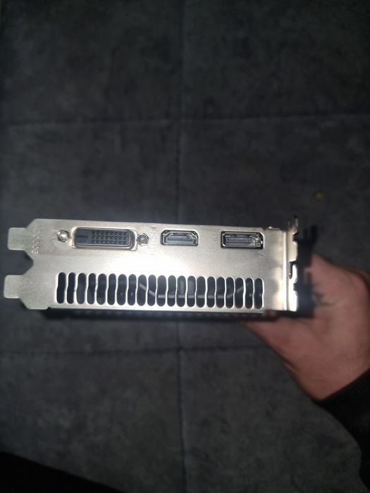 Vide karta rx550 4gb