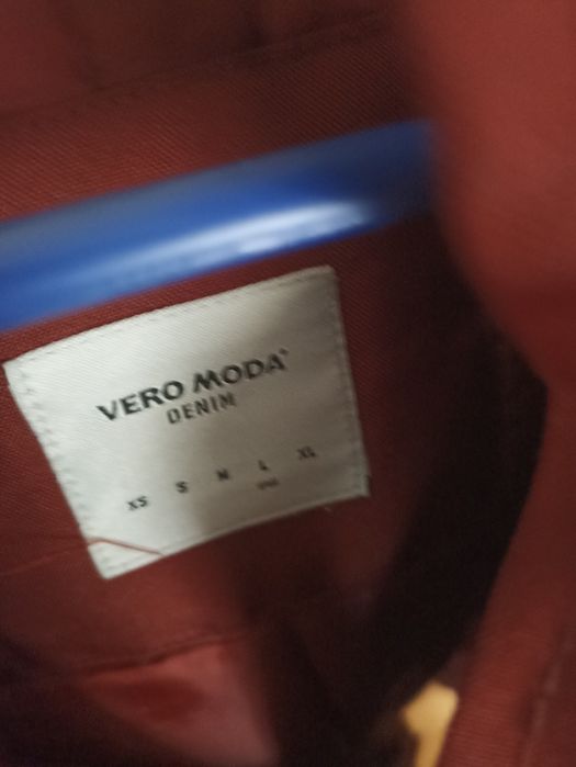 Дебело топло зимно яке Vero moda с качулка.Размер L