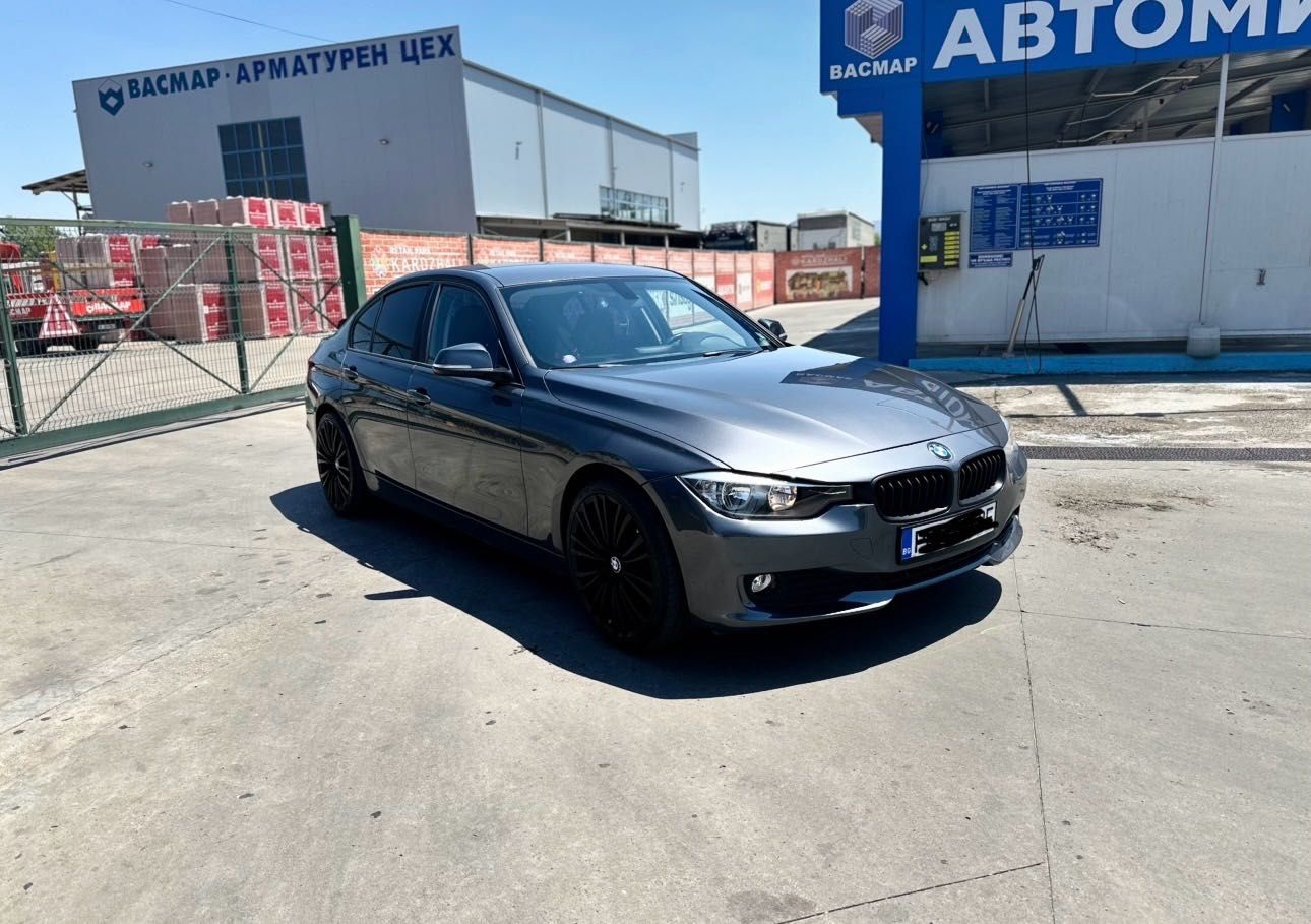 BMW 320 f30 2012