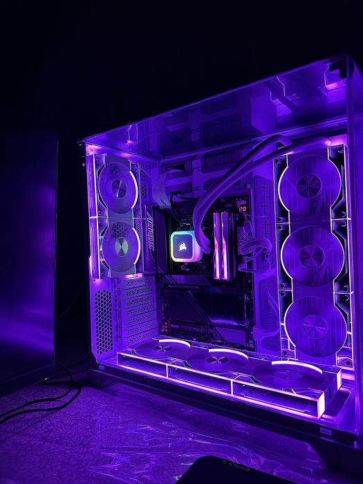 Lian Li 011 Vision и не только