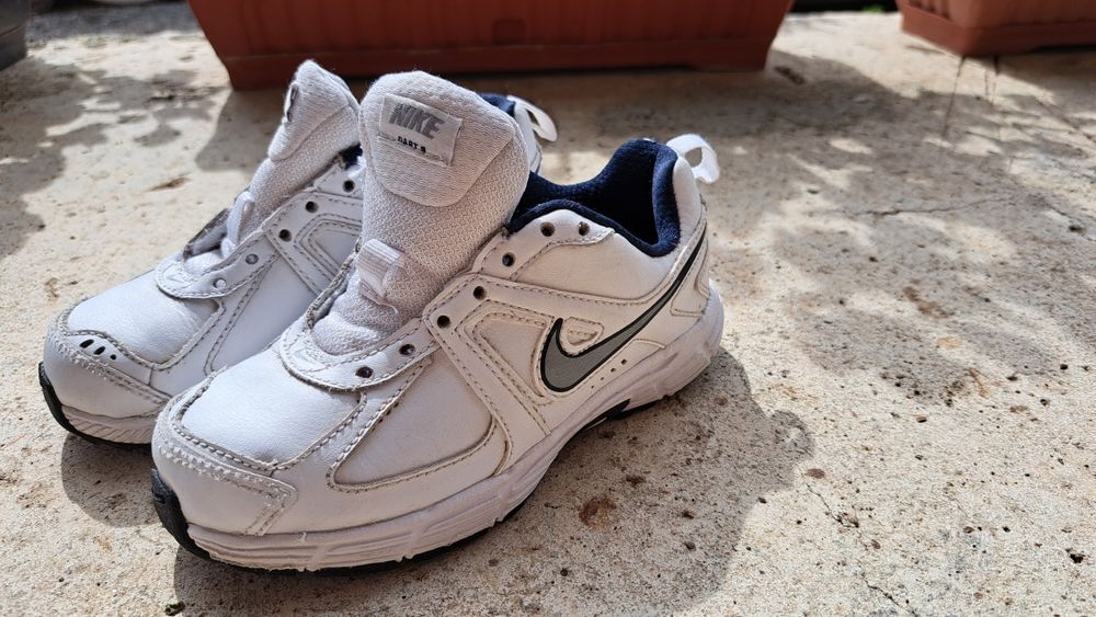 Оригинални детски маратонки Nike