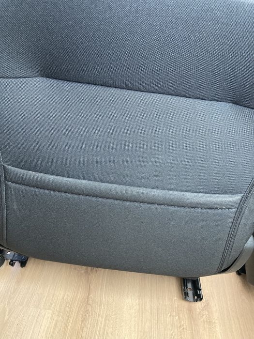 Предни седалки за Пежо 208