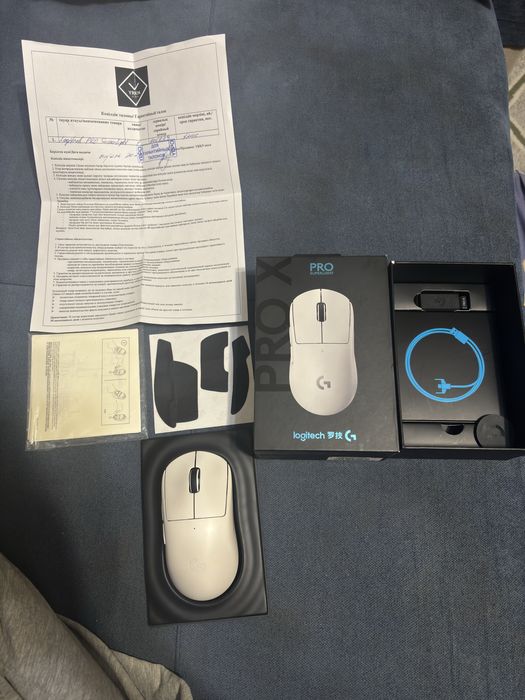 Мышь Logitech G Pro X Superlight белый