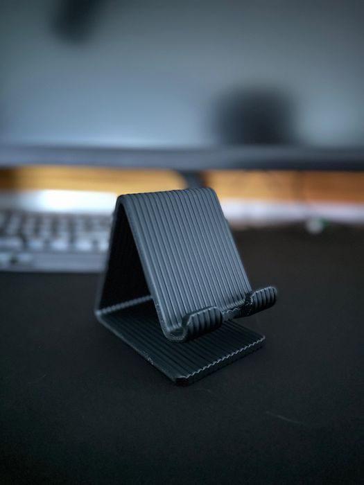 Suport Telefon Printat 3D