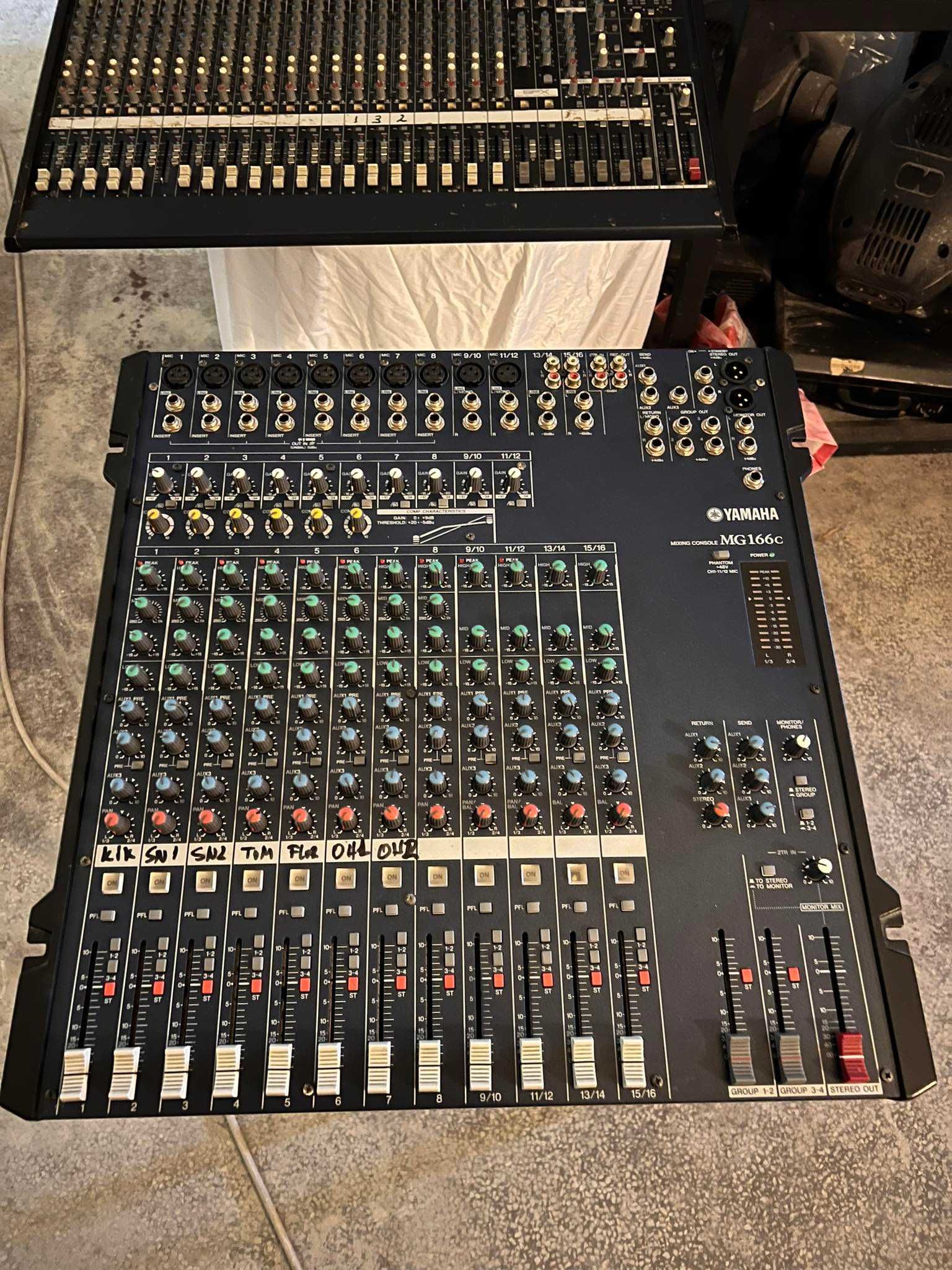 Yamaha MG166C 16 Channel Mixer