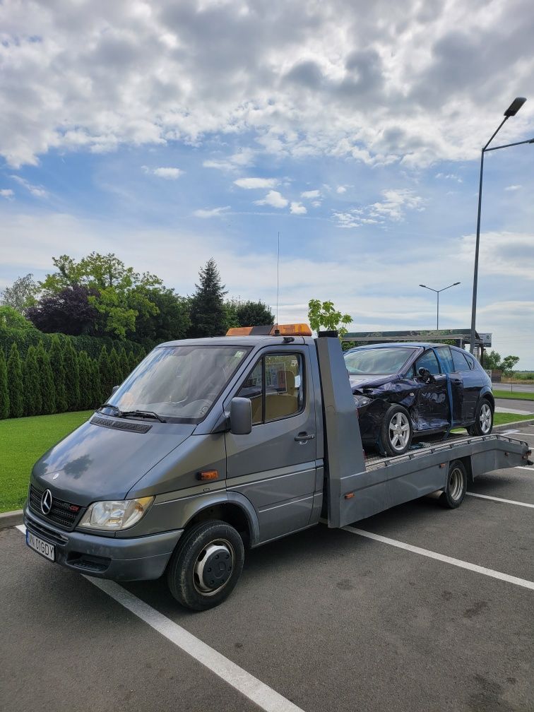 Tractari Platforma AUTO Utilaje  dube xxl Focsani Vrancea E85 non stop