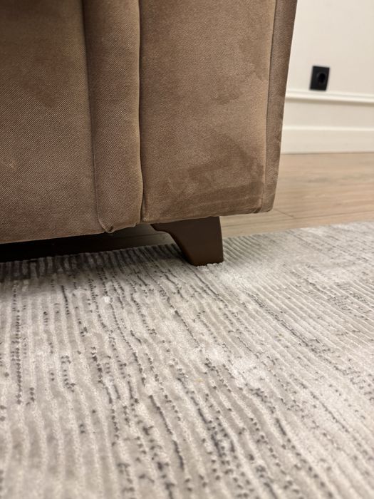 Срочно продается диван