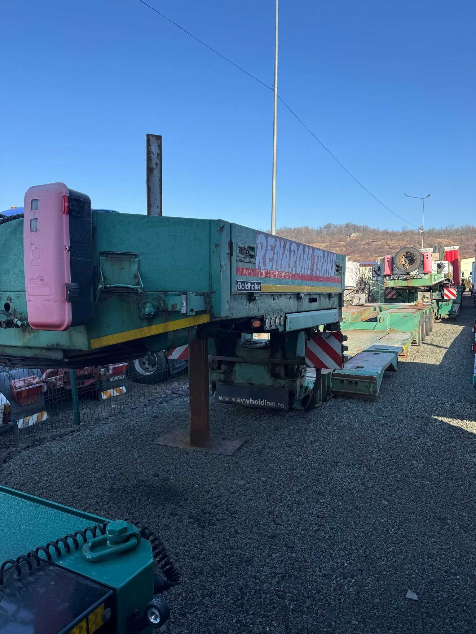 Trailer LowBed 4 axe cu alveolle  extensibil