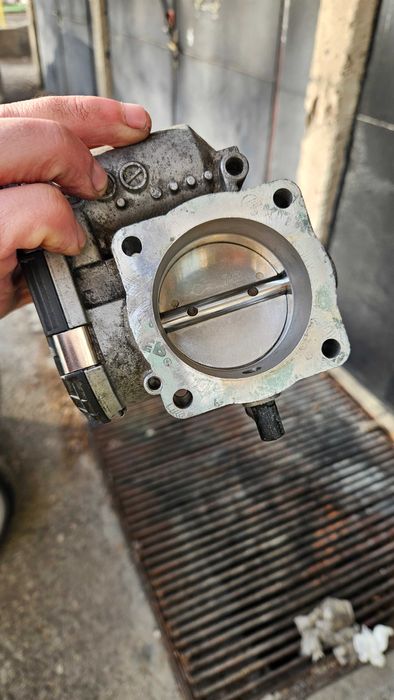 Дросел VW AUDI SEAT SKODA 1.8 TURBO 06A133062C,апарати от polo gti 9n3