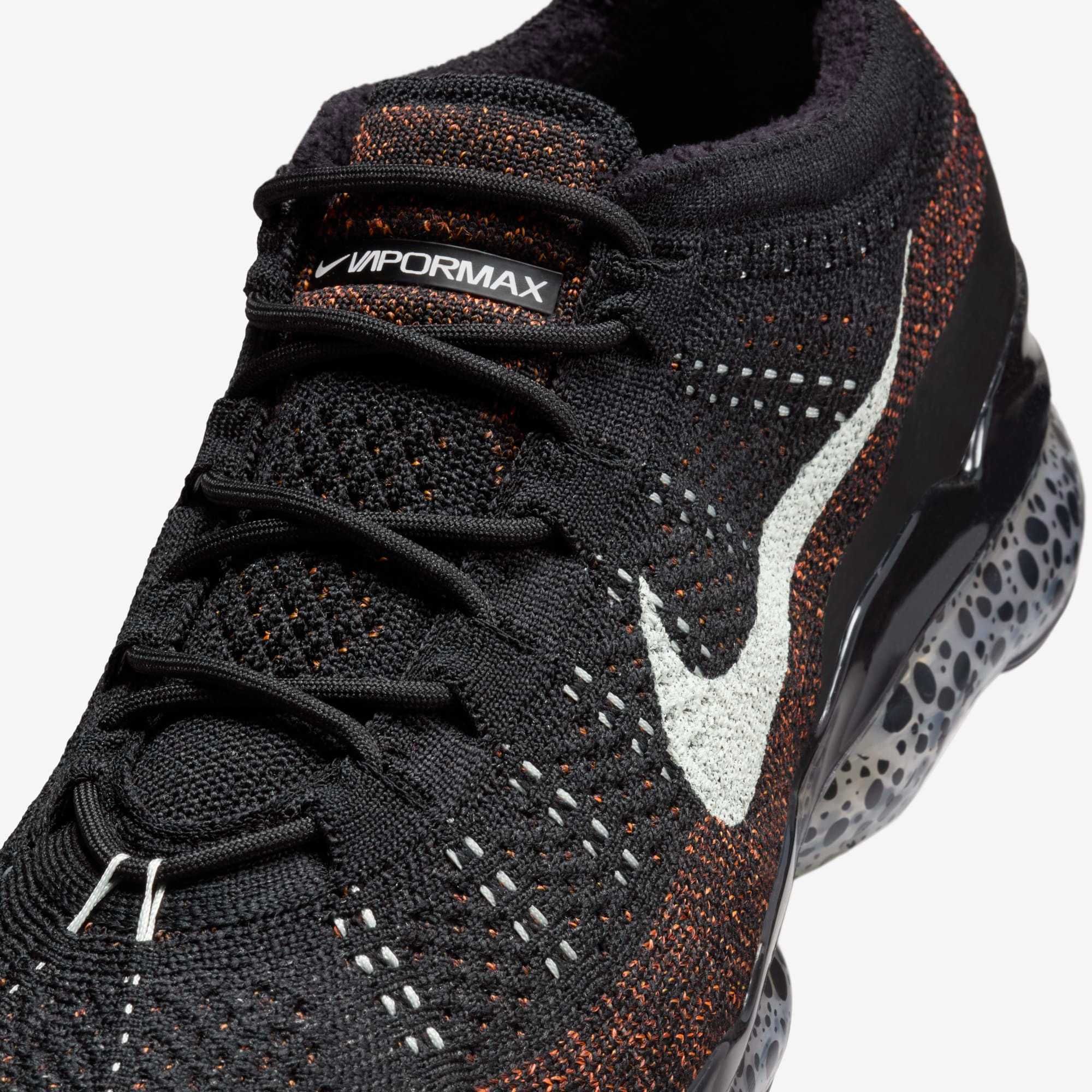 Оригинални маратонки Nike Air VaporMax 2023 Flyknit "Safari"