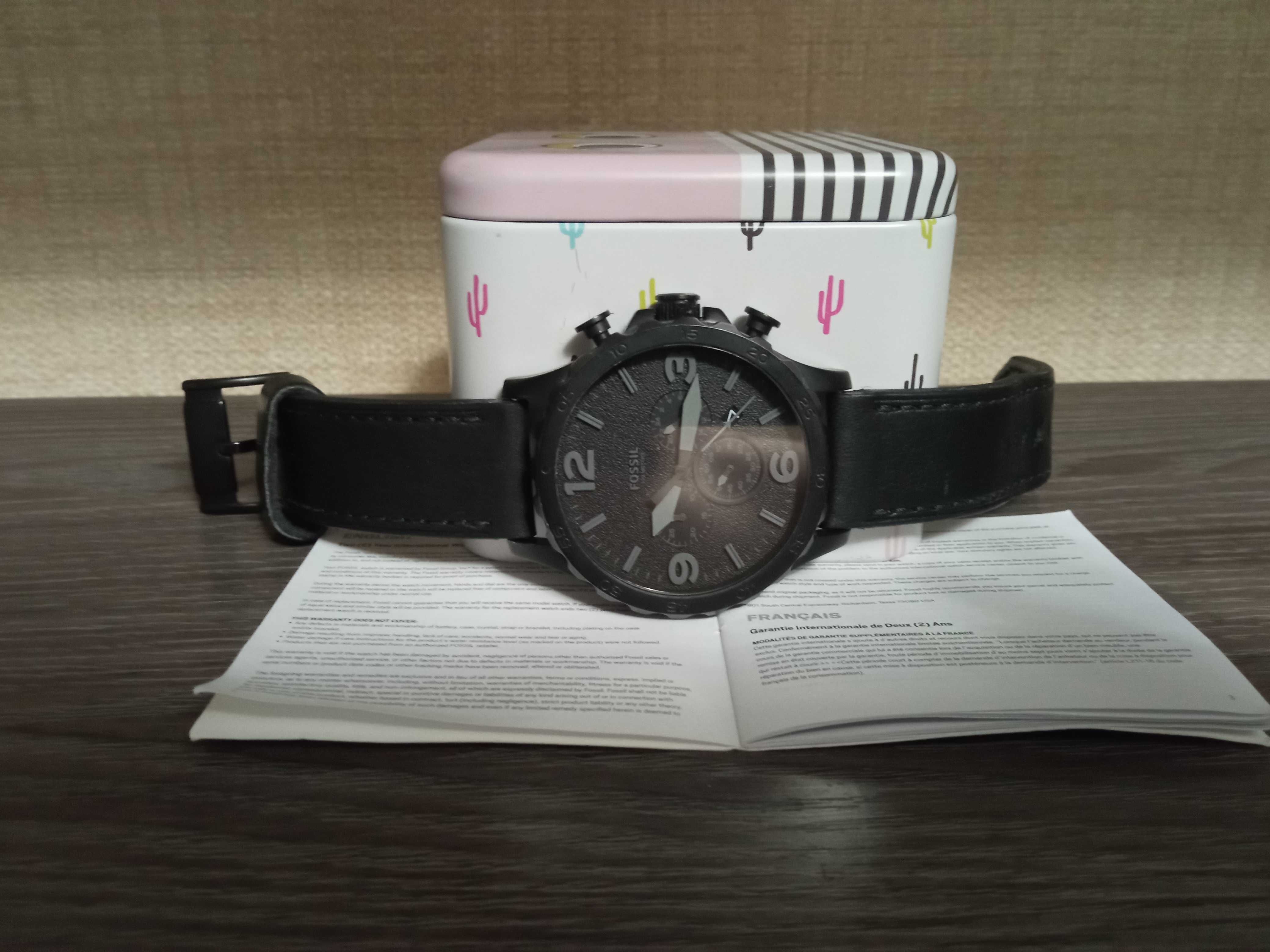 Часы FOSSIL JR1401 кварцевые