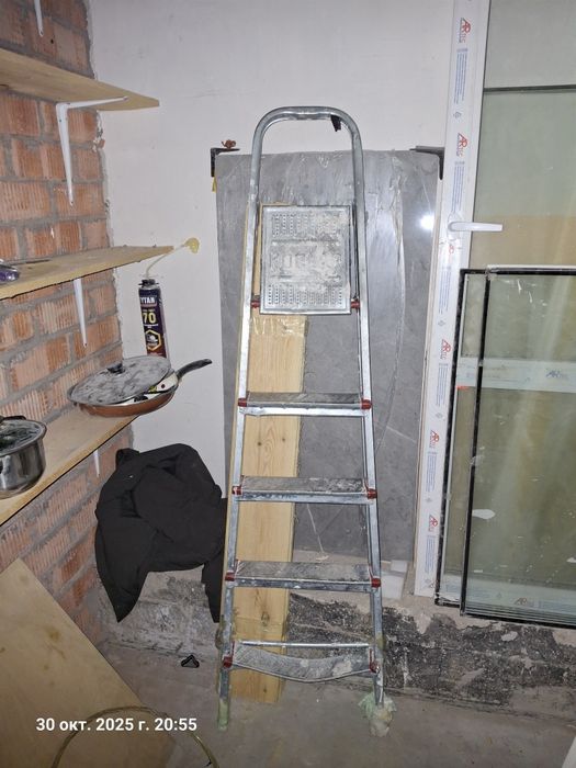 Строительные инструменты  и материалы