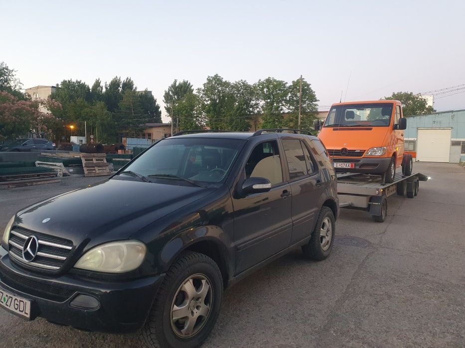 Tractari//Transport auto platforma