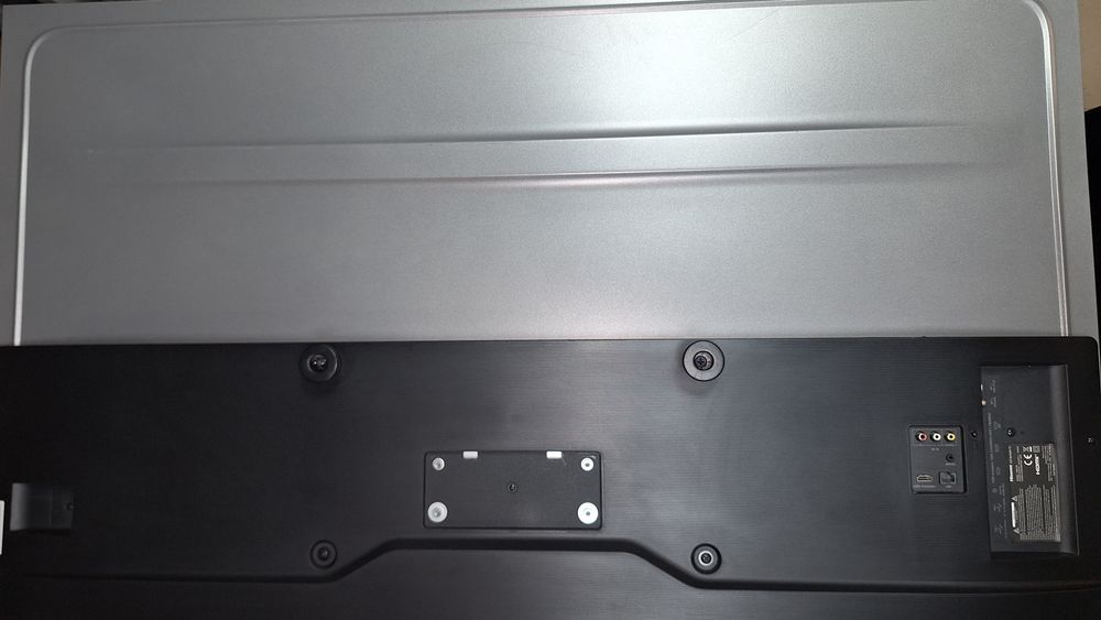 55" 4k smart tv Hisense телевизор без стойка